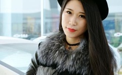 人妻含泪让粗大挺进